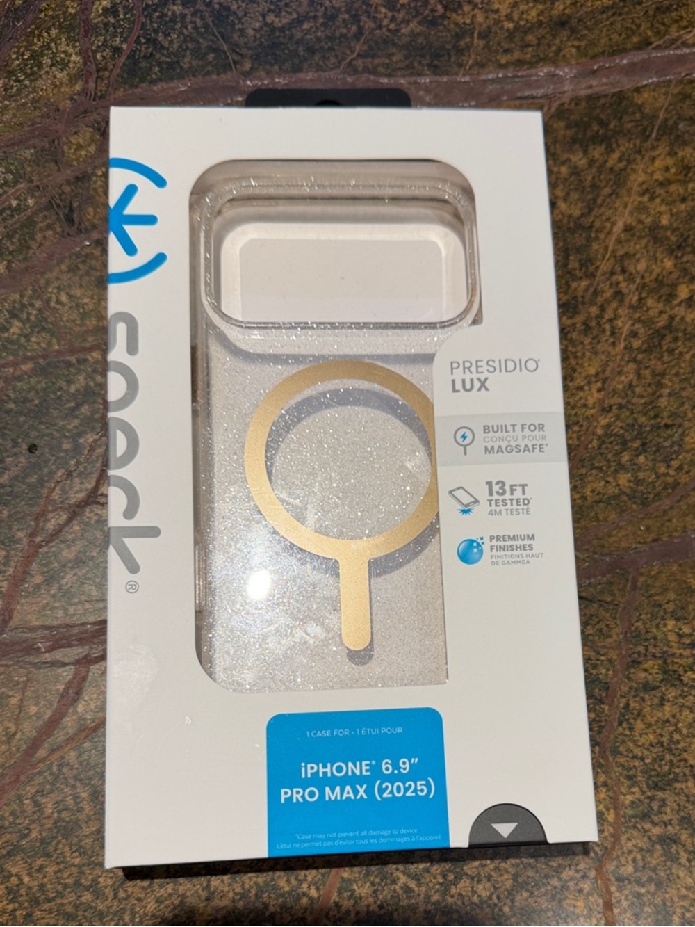 speck Presidio Lux Glitter MagSafe Case in Gold and Clear iPhone 17 pro max